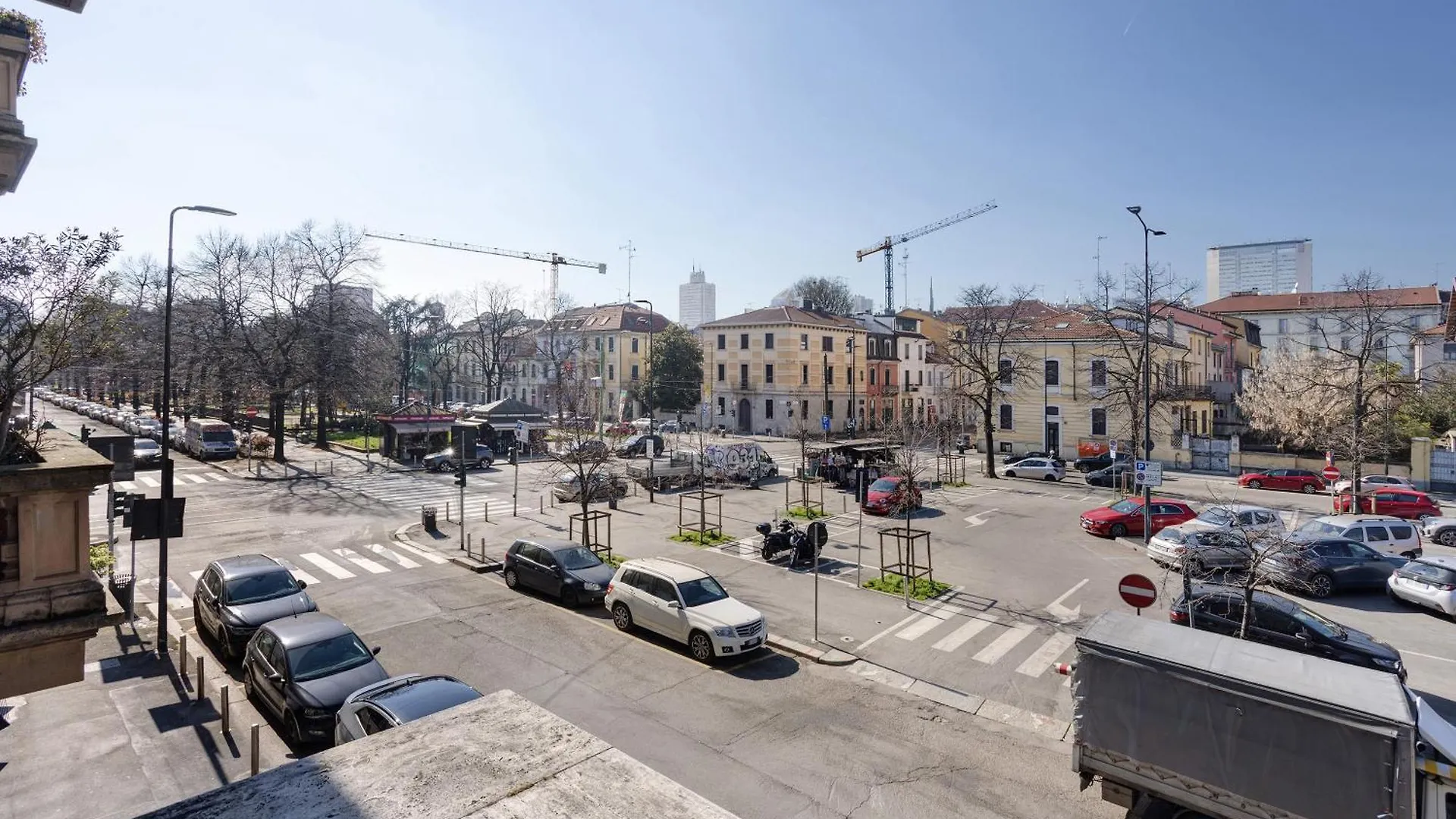 Apartment Argentina Home Milano Italy